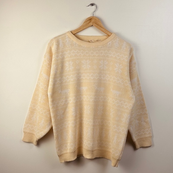 Vintage Sweaters - Vintage Crewneck Sweater - Winter  theme - Oversized L